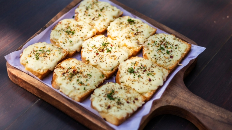 chicken garlic bread