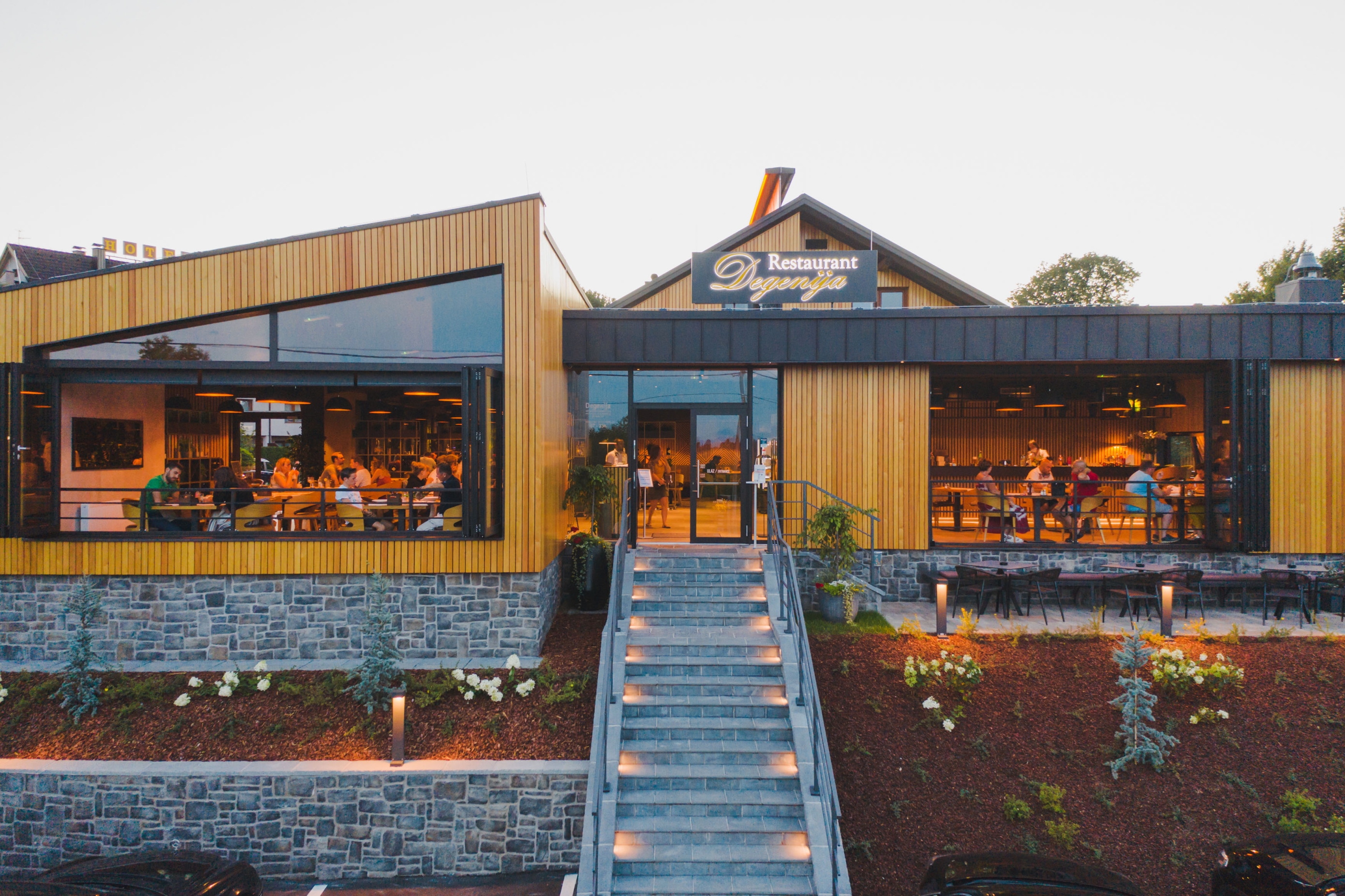 hotel i restoran Degenija (1)