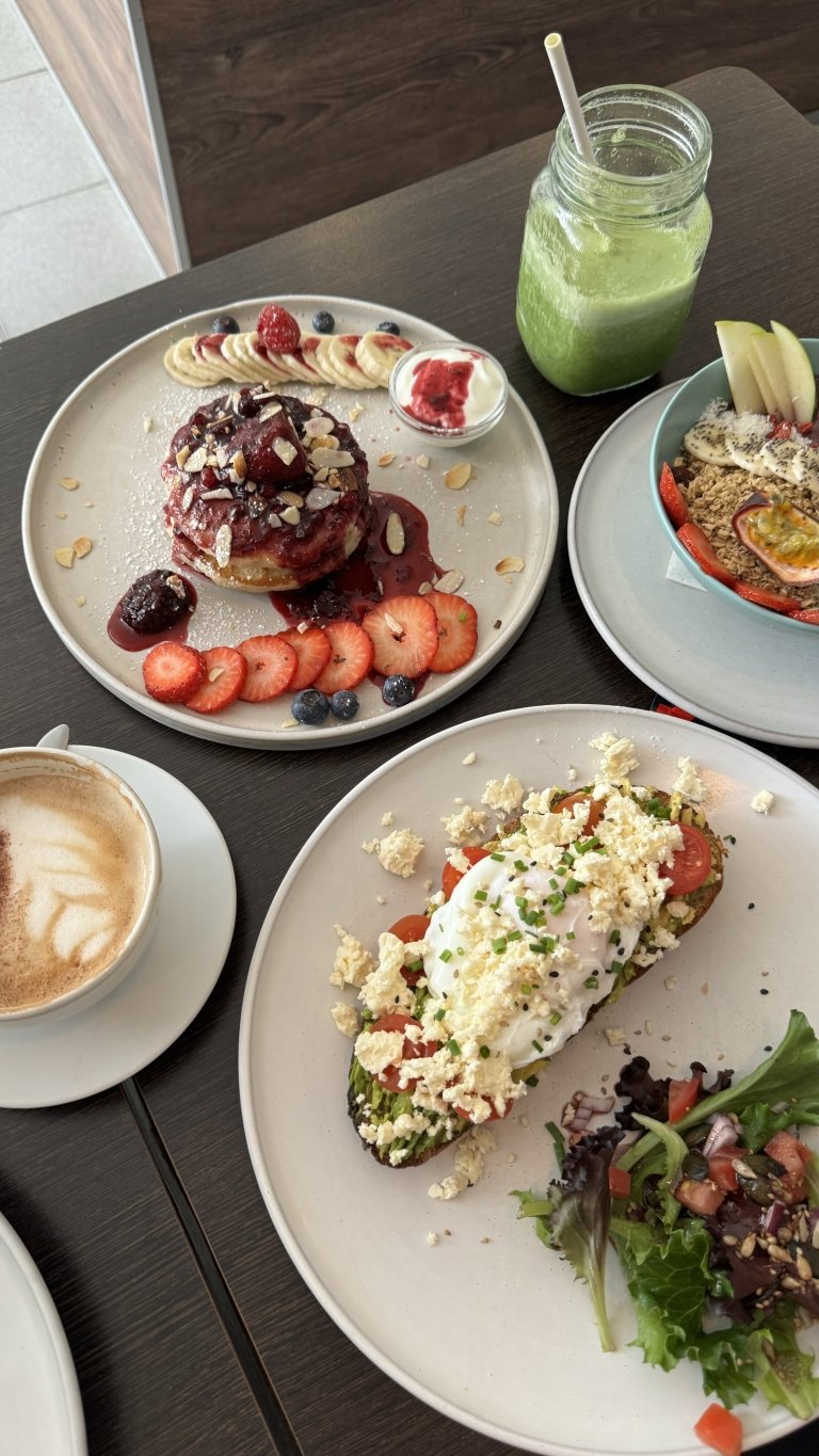 Hrana protiv nadutosti: Što jesti da se osjećate lagano?