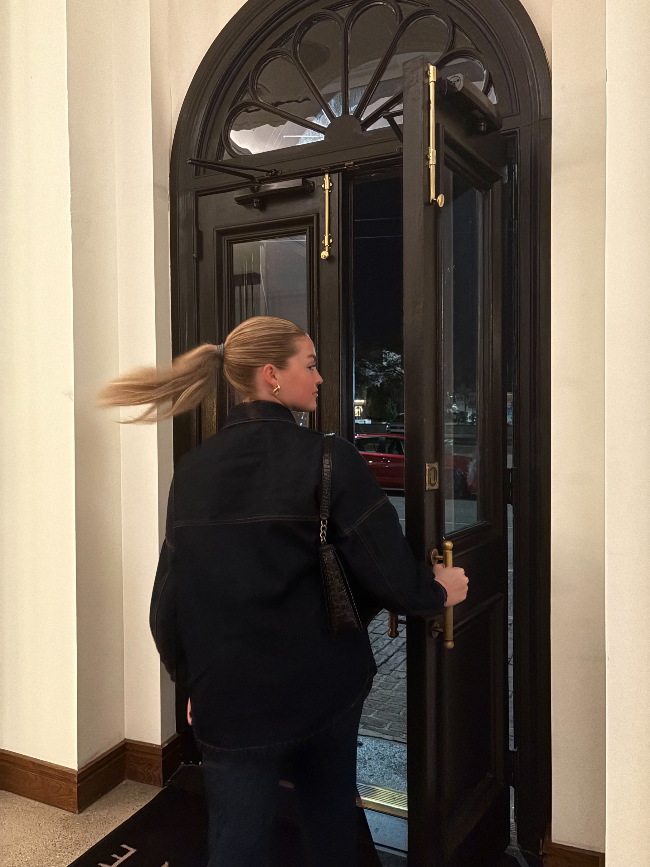 Mnoge žene u 30-ima i 40-ima često ne prepoznaju da su ušle u perimenopauzu. Koji su prvi znakovi?