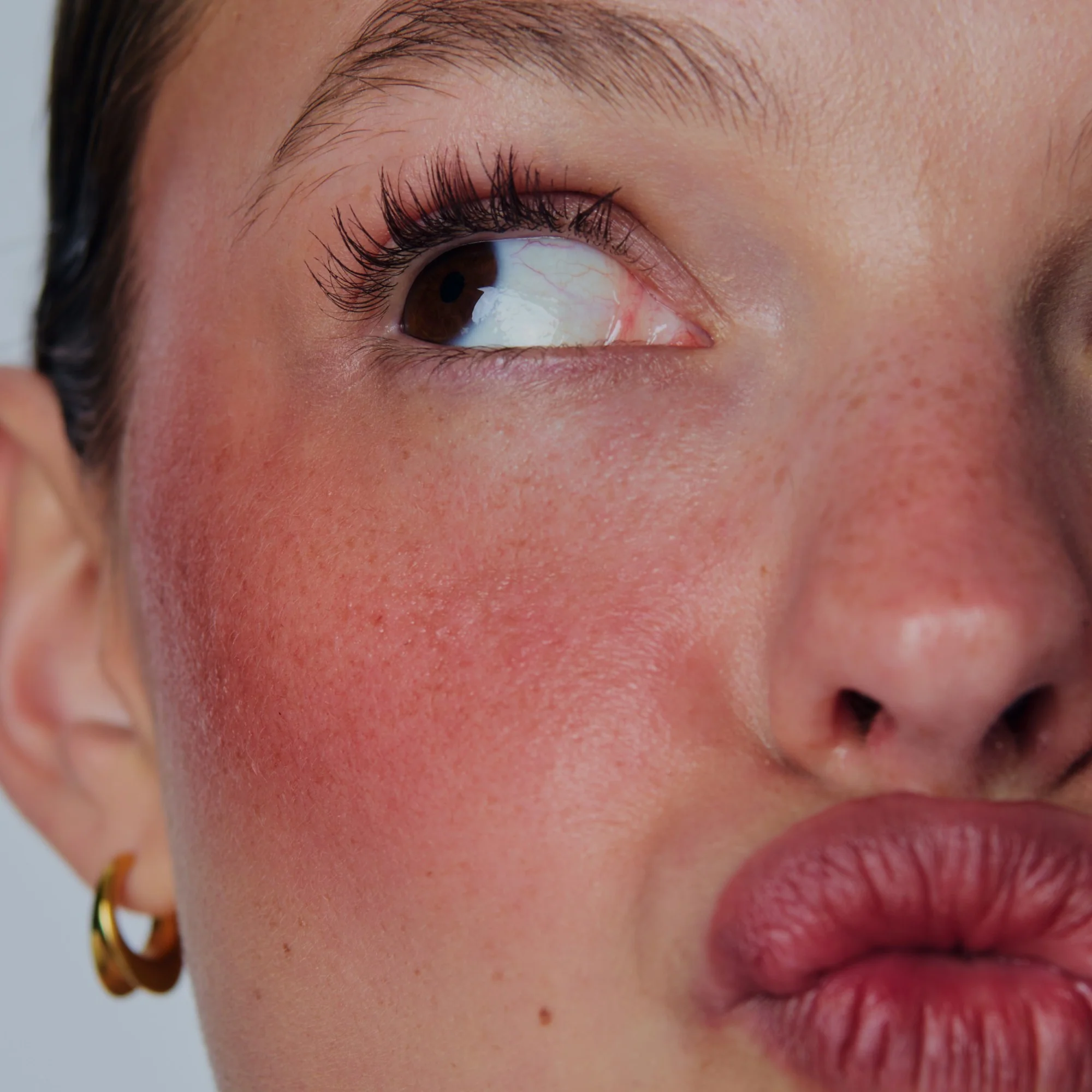 rhode pocket blush Toasted Teddy 1