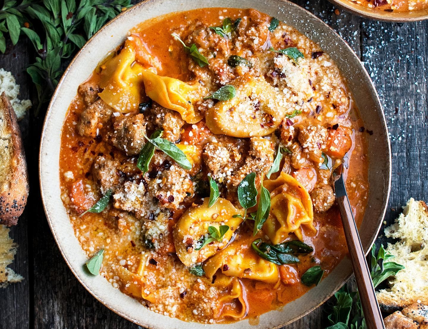 Autumn Tortellini Soup: Ove jeseni obožavamo juhe, ali nova hit juha s tortellinima je apsolutni favorit