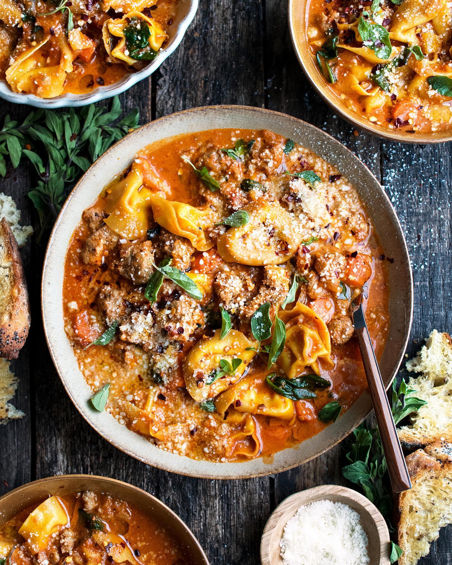 Autumn Tortellini Soup: Ove jeseni obožavamo juhe, ali nova hit juha s tortellinima je apsolutni favorit