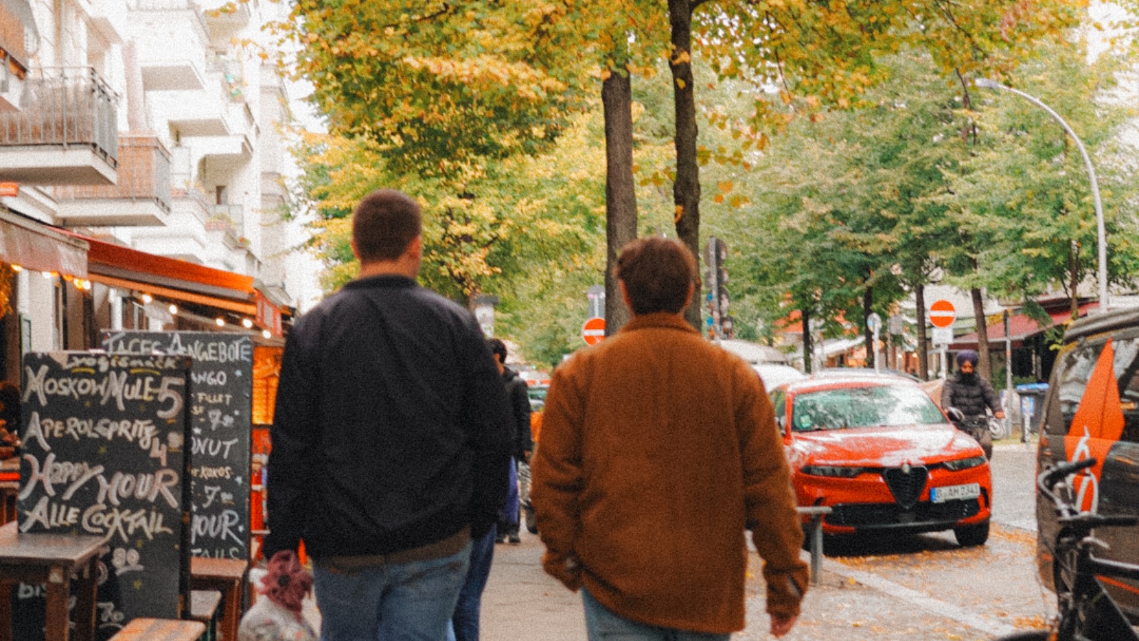 Foto dnevnik Karle Čurin s ulica Berlina sjajno otkriva zašto je neukroćen, sirov i jednostavno – kul