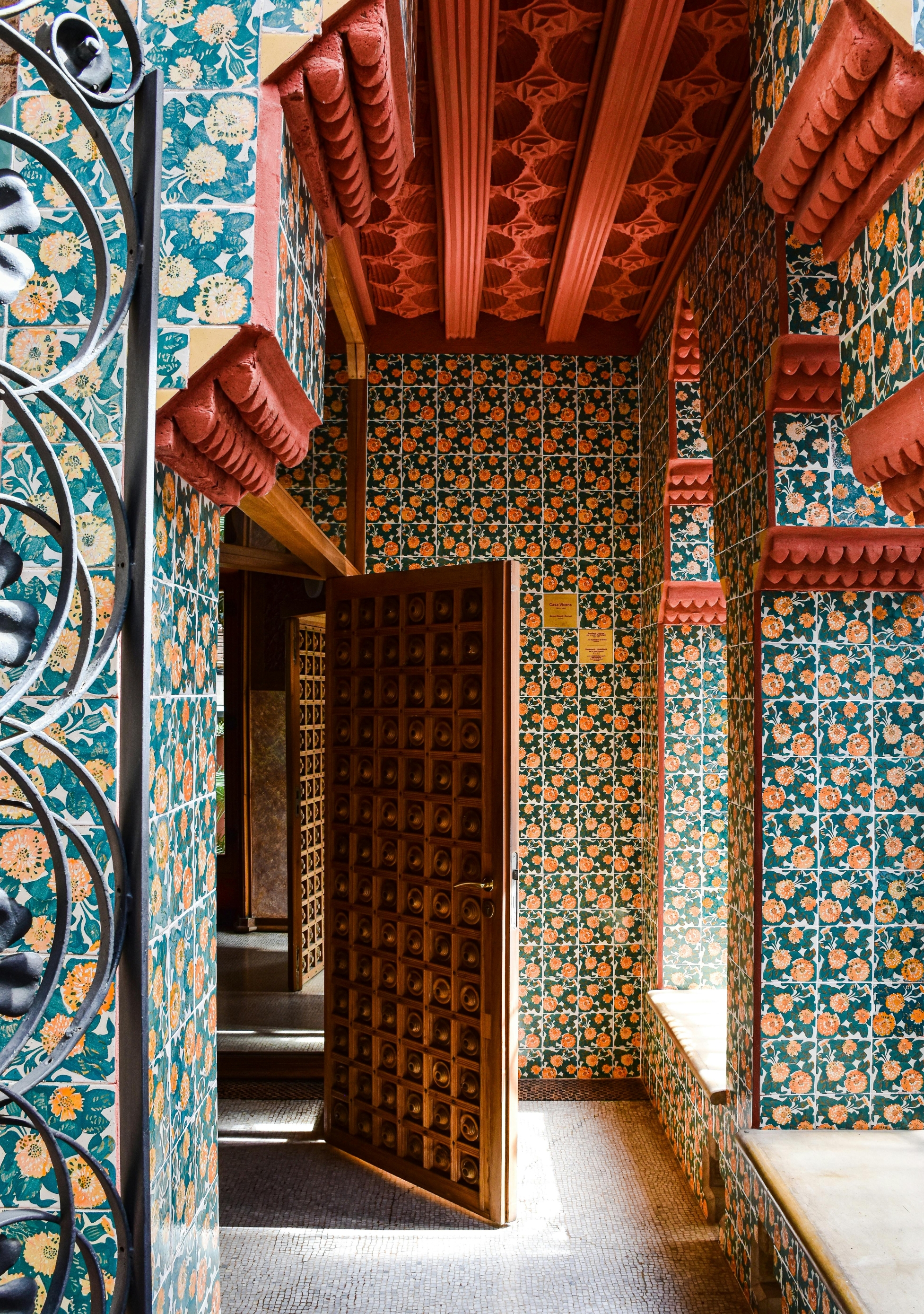 Casa Vicens_pexels-axp-photography-500641970-16593996