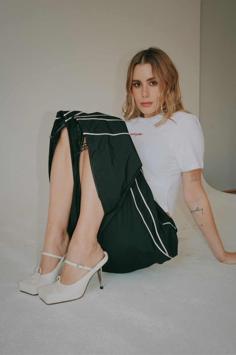 Nika Turković majice