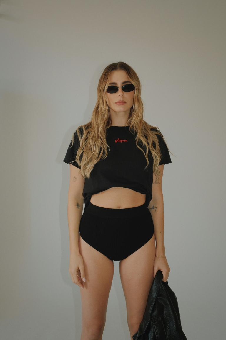 Nika Turković majice