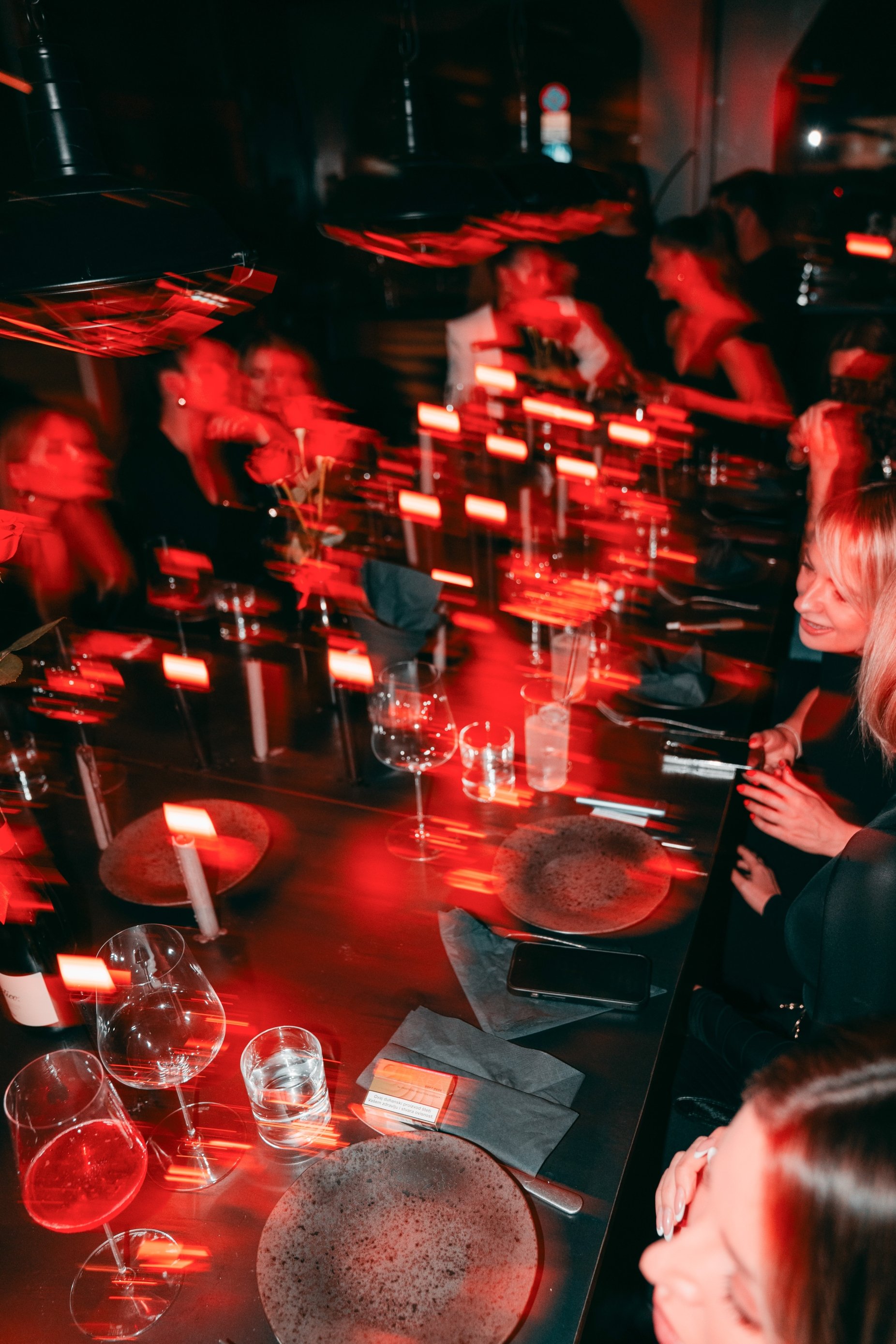 Noir43 – restoran i bar