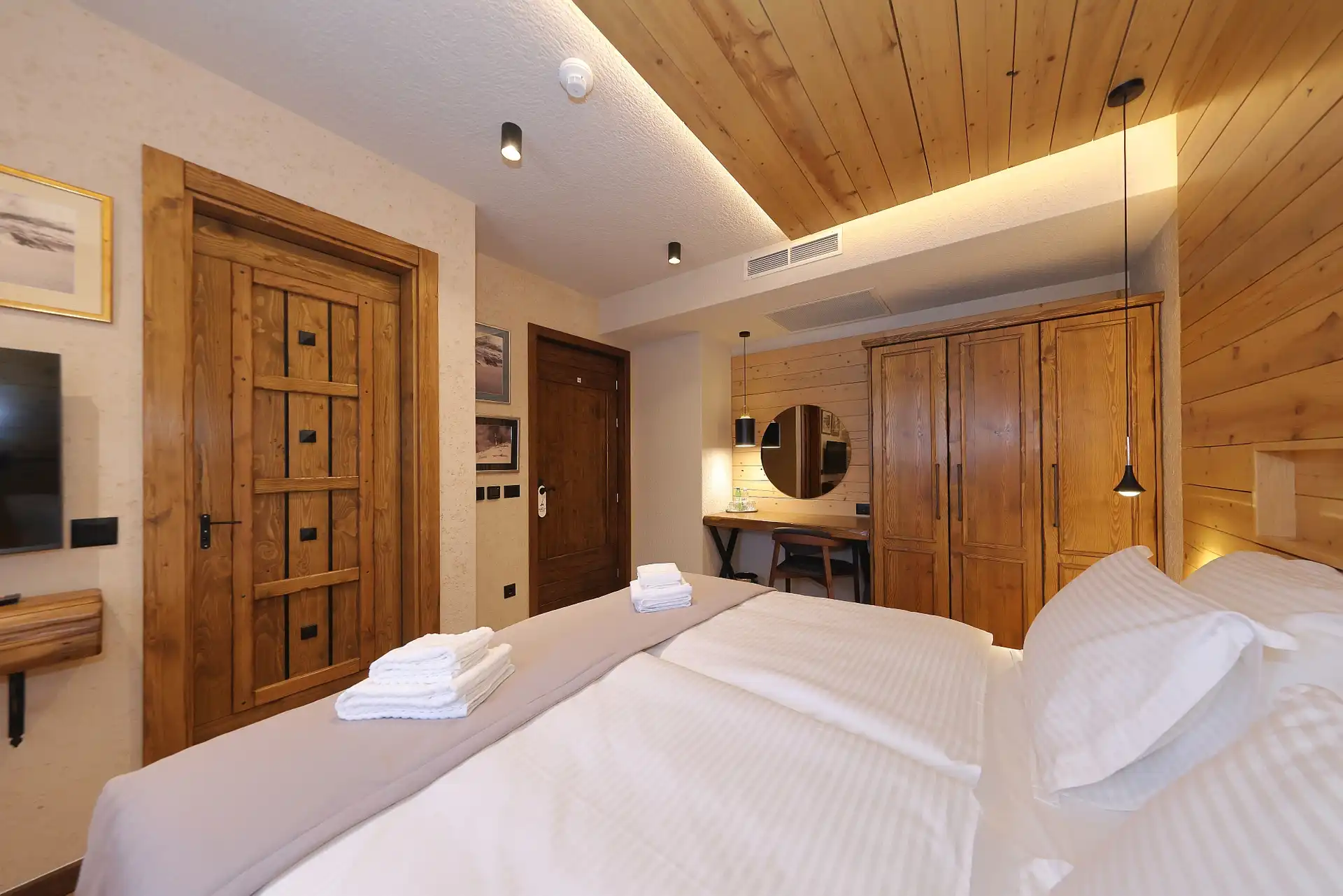 Planinarski dom Vošac (5)