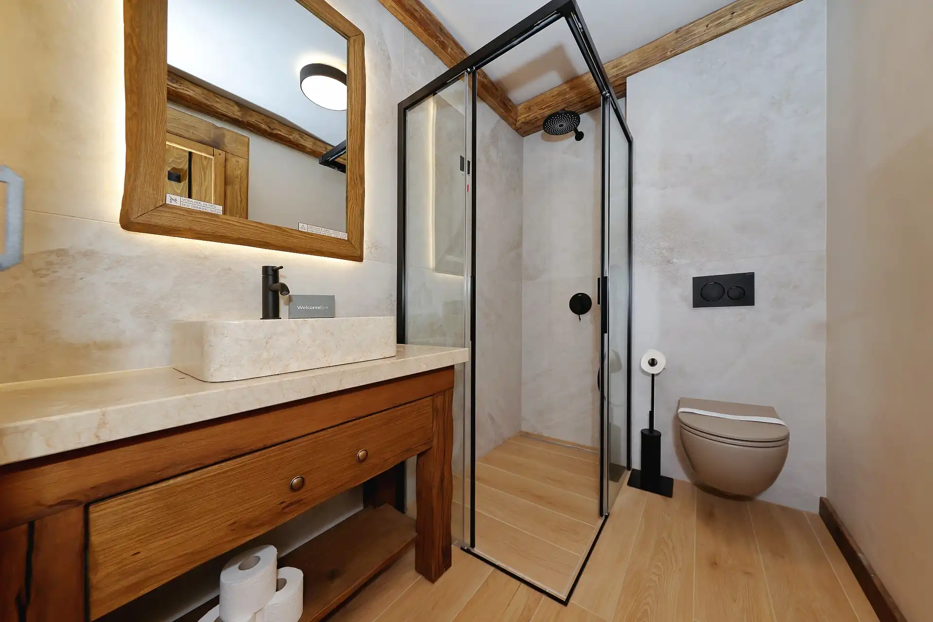 Planinarski dom Vošac (7)