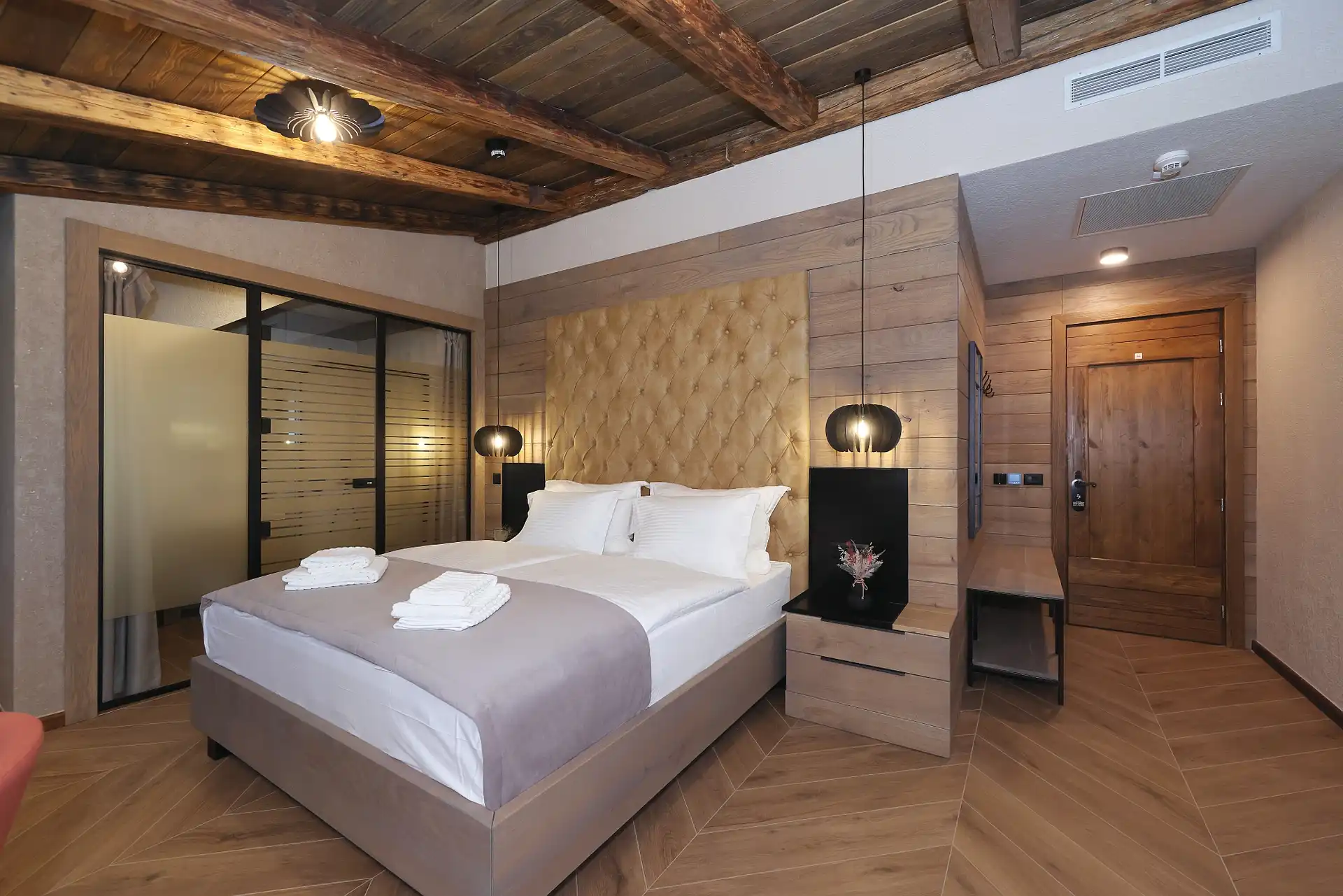 Planinarski dom Vošac (8)