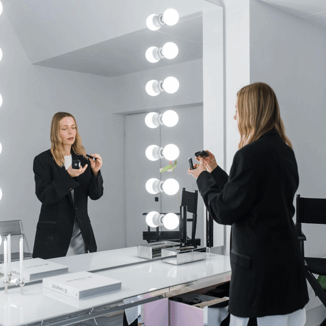 9 to 5: Zavirili smo u make-up studio Simone Antonović gdje nastaju najljepši beauty lookovi