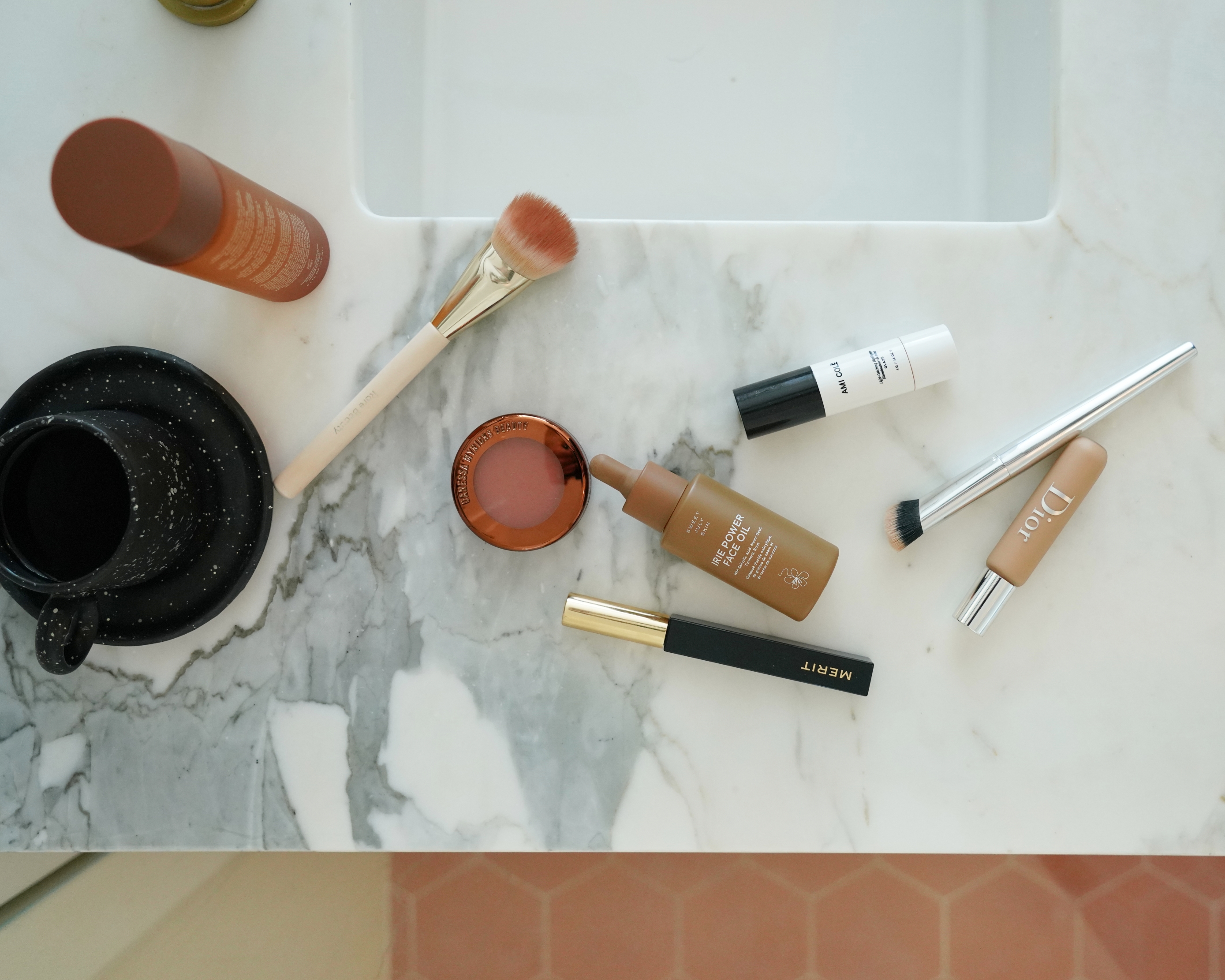 Jeste li čuli za biohacking za žene? Evo kako znanost i tehnologiju možemo koristiti za bolje zdravlje